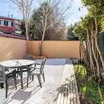 { White Garden } -Comfort, Parking & Wi-Fi-